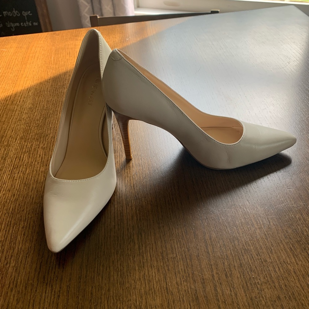 Nine West heels cream color